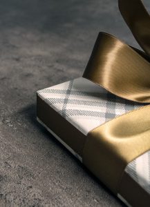 Christmas xmas present gift gold ribbon shopping 