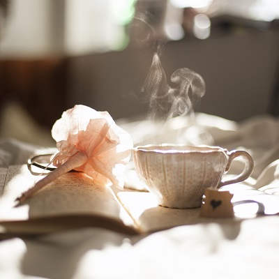 Gift present love tea pen bed