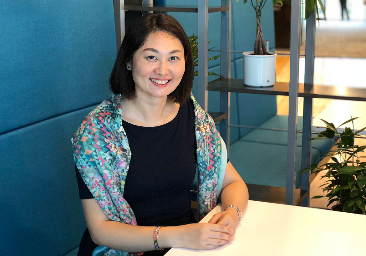 Iris Zhang