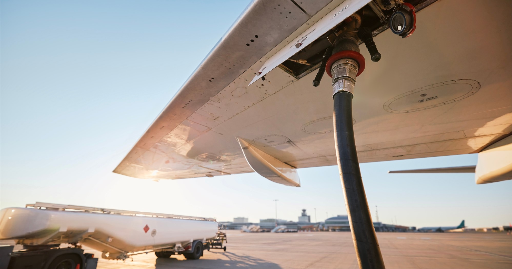 plane refuel
