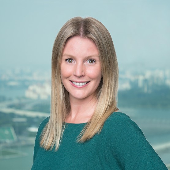 Danielle Sharpe | Standard Chartered