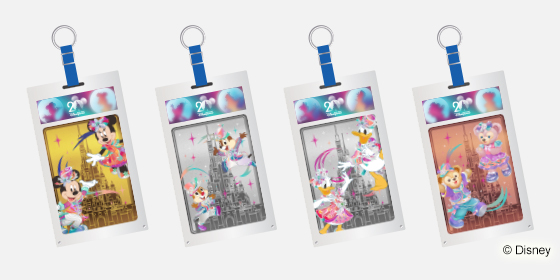 Hong Kong Disneyland
20<sup>th</sup> Anniversary Card Charm
(Standard Chartered Limited Edition)