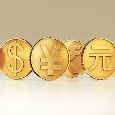 4個貨幣符號直立的金幣