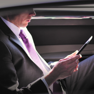 Priority Private airport limousine transfer