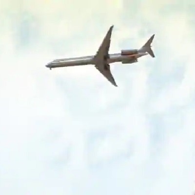 企業暨金融機構