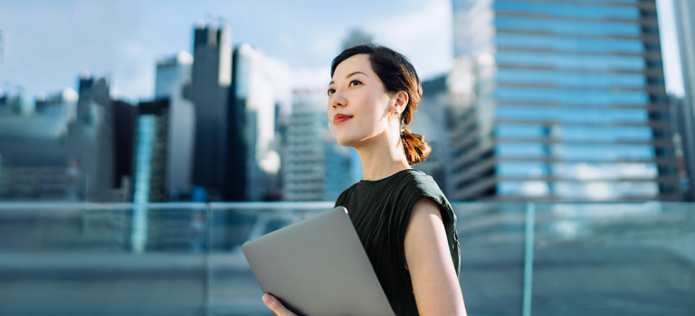 官網master banner 女生圖 x